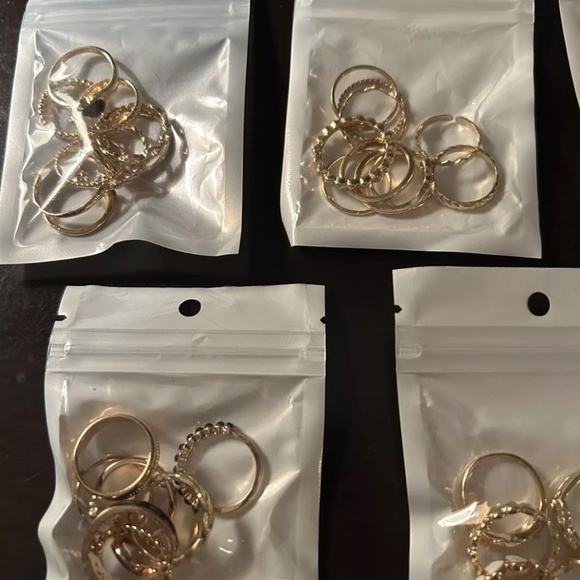 Pack Of 60+ Fashion Rings New - Picture 3 of 5